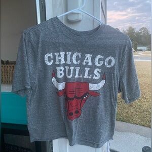 🕺2/$14 Chicago Bulls Cutoff Cropped T-Shirt